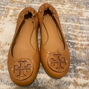 Tory Burch Flats (size 9)